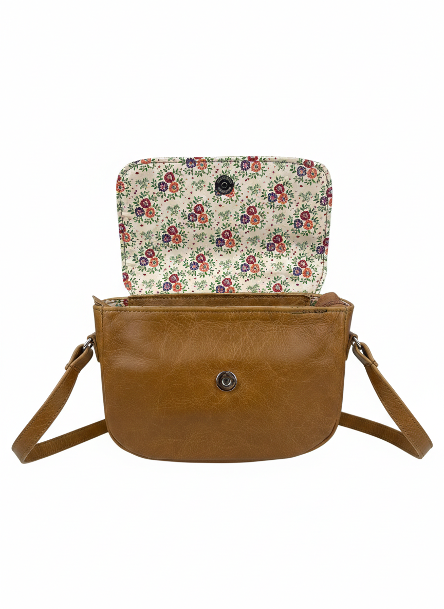 ZUVA Compact Leather Crossbody Bag with Back Zip