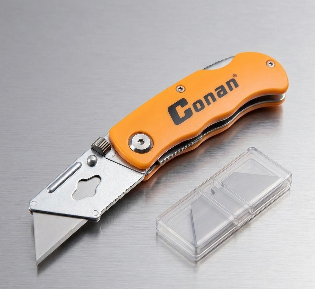 Conan Foldable Utility Knife with Extra Blades – Lock-Back Safety Design