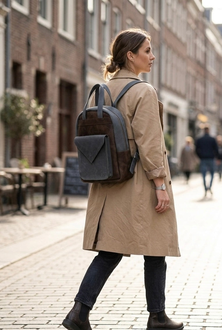 Premium Leather Backpack with Envelope Front Pocket – High-Quality Blue & Brown Options