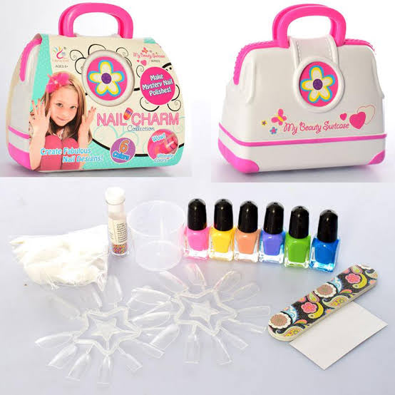 Sparkle and Create: Nail Charm Collection Kit